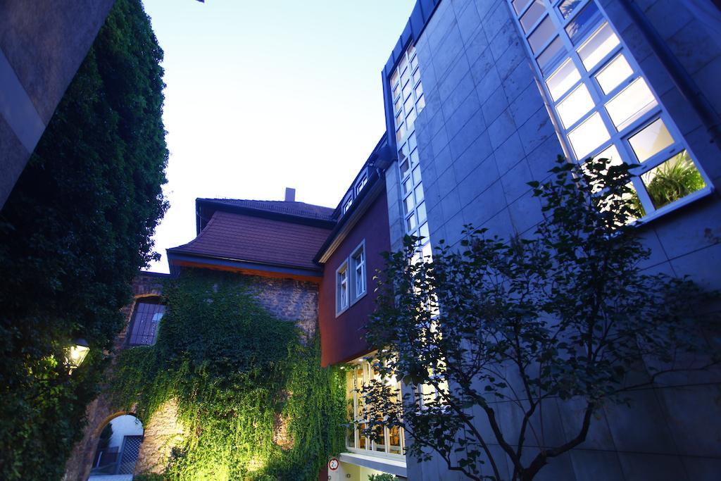 Stadthotel Engel Ettlingen Exterior photo